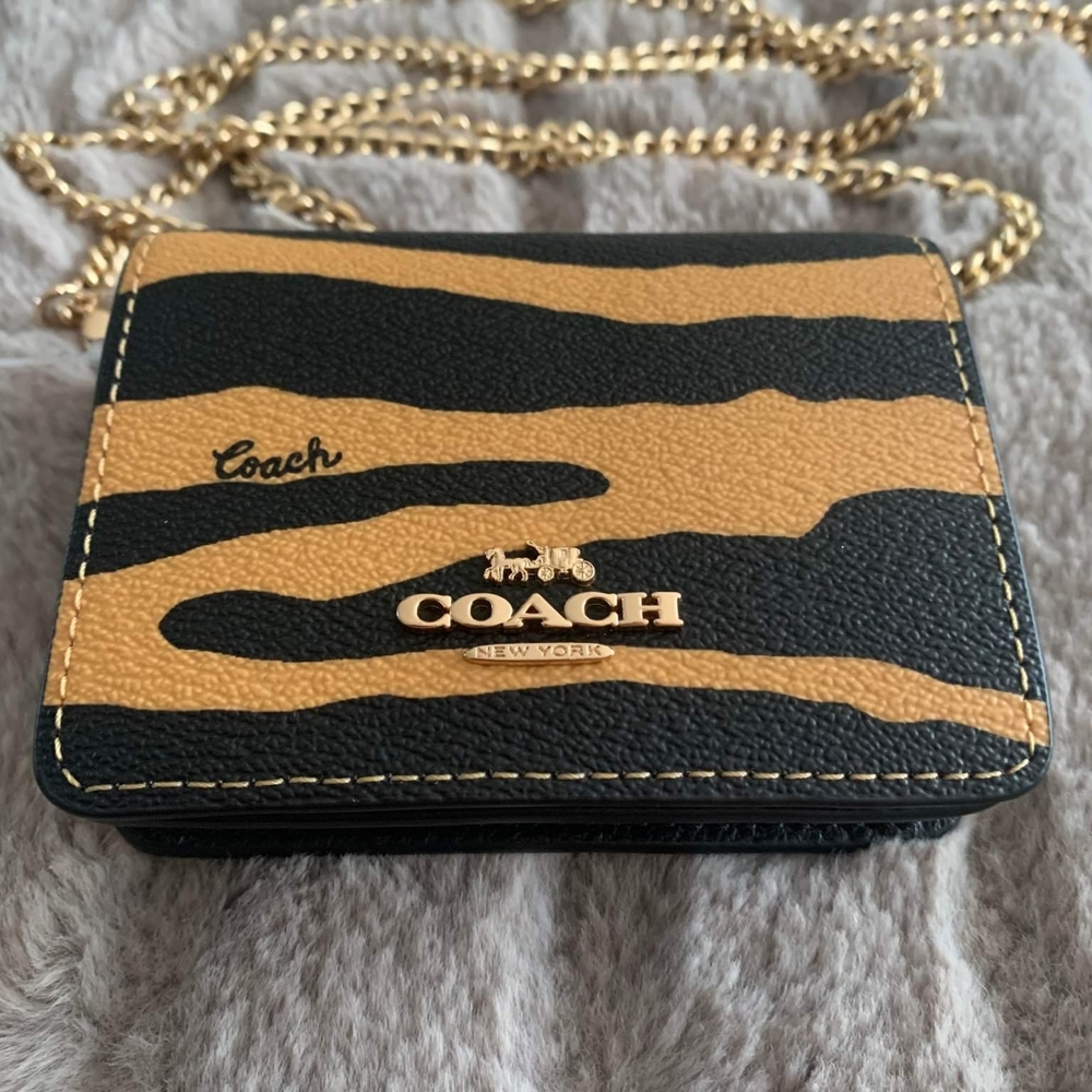 Coach Wallet on Chain Tiger Print